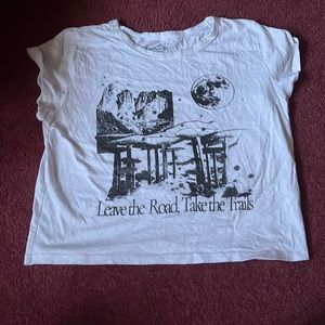 White cropped tee short sleeve